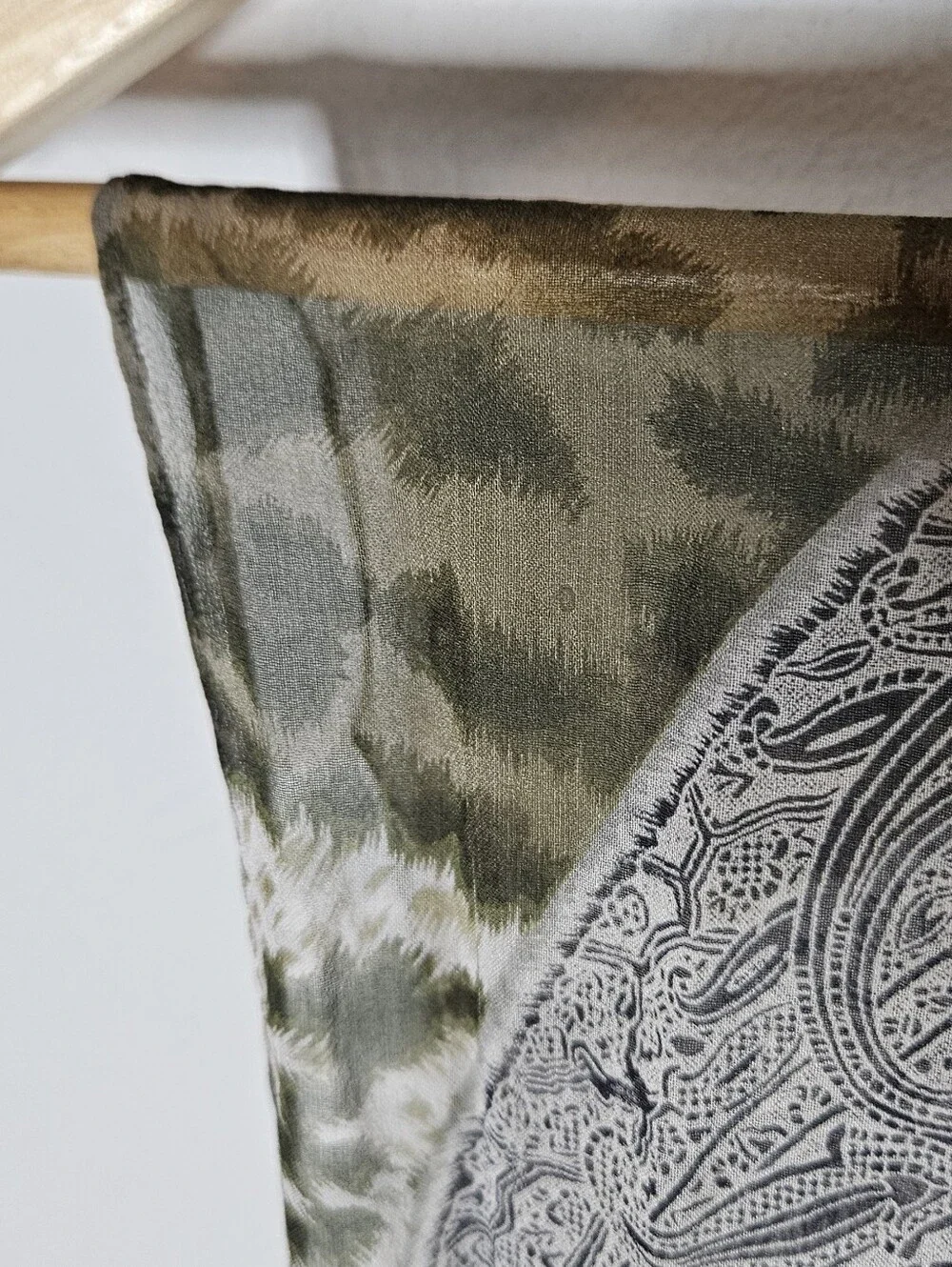 Oscar De La Renta Silk Scarf Leopard Paisley Green Brown 15×58